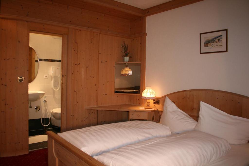 Gasthof Majestic Brixen Pokoj fotografie