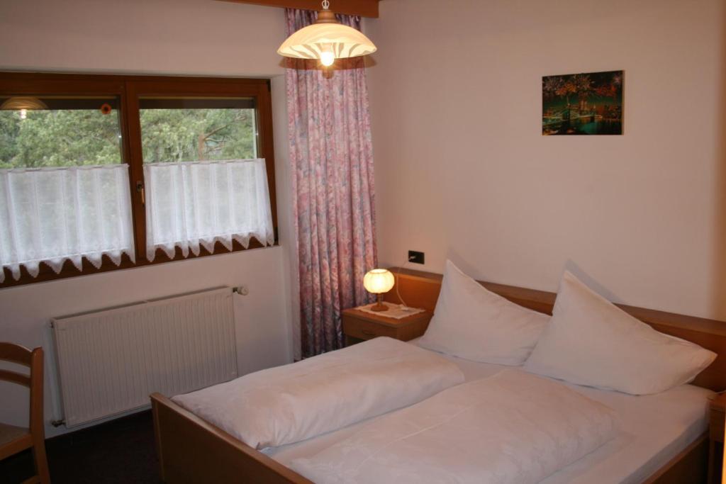 Gasthof Majestic Brixen Pokoj fotografie